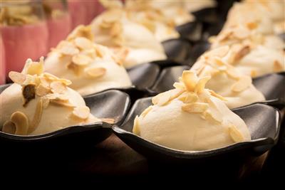 htop Planamar (plná penze & voda a víno) - Báječné dezerty--HTOP Planamar-Costa del Maresme- Španělsko