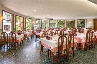 htop Planamar (plná penze & voda a víno) - Vzdušná restaurace-HTOP Planamar-Costa del Maresme- Španělsko