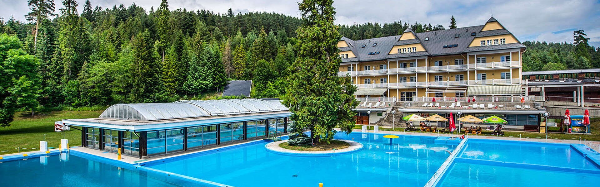 VYŠNÉ RUŽBACHY & GRAND HOTEL STRAND 4* relax pod Tatrami