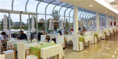 MORAVSKE TOPLICE & LIVADA PRESTIGE podzimní relax v Terme 3000 - hotelová restaurace