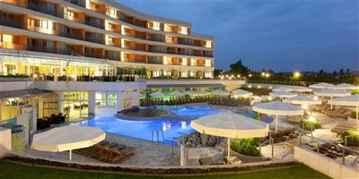 MORAVSKE TOPLICE & LIVADA PRESTIGE relax v Terme 3000 - Hotel Livada Prestige a jeho wellness centrum s termálními bazény - lázně Moravske Toplice - Slovinsko - RELAX