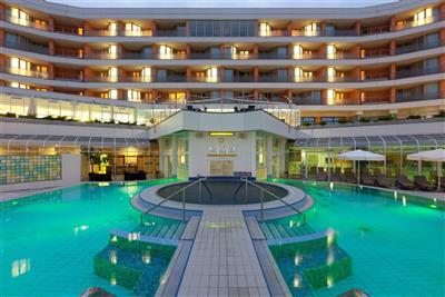 MORAVSKE TOPLICE & LIVADA PRESTIGE relax v Terme 3000 - Venkovní bazény s termální léčivou vodou nabízejí jedinečný relax - Hotel Livada Prestige - lázně Moravske Toplice - Slovinsko - RELAX