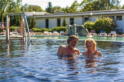 MORAVSKE TOPLICE & AJDA velikonoční relax v Terme 3000 - Termální bazén s léčivou vodou - hotel Ajda - lázně Moravské Toplice - Slovinsko