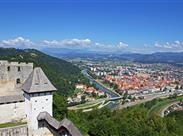 Celje je třetí největší slovinské město rozprostírající se ve východní části země podél řeky Savinja