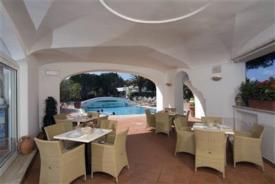 Hotel Terme Villa Teresa - bar-Villa Teresa- moře- termální ostrov Ischia-Itálie