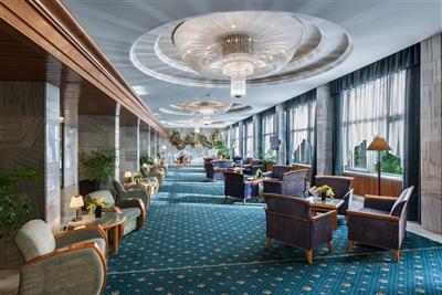 HÉVÍZ & ENSANA THERMAL relax nad jezerem - Vstupní vestibul hotelu Ensana Thermal Hévíz - lázně Hévíz - Maďarsko - RELAX pobyt