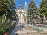 Košice - Státní divadlo a zpívající fontána