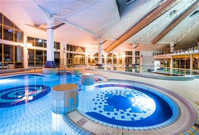 SÁRVÁR & PARK INN Radisson Resort Spa relax v křišťálech s ALL INCLUSIVE - Královské lázně Sárvárfürdö - Maďarsko - RELAX