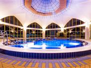 SÁRVÁR & PARK INN Radisson Resort Spa relax v křišťálech s ALL INCLUSIVE