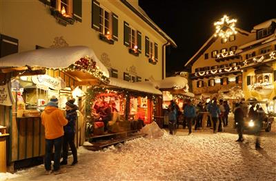 WOLFGANGSEE advent na jezeře