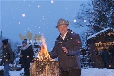 WOLFGANGSEE advent na jezeře