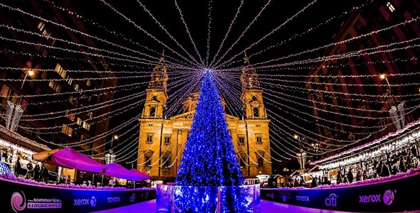 BUDAPEŠŤ starouherský advent králů