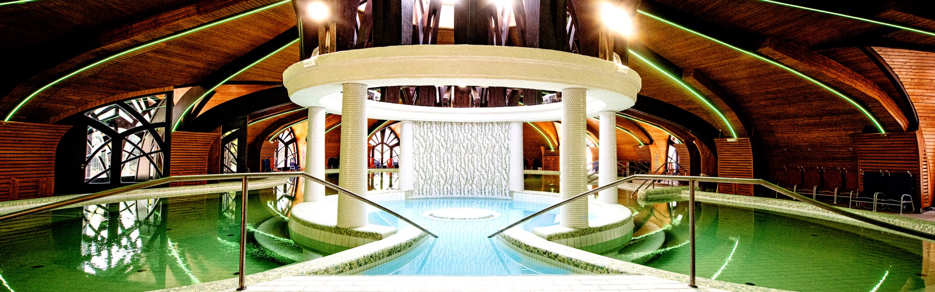 ZALAKAROS & PARK INN relax mezi vinohrady