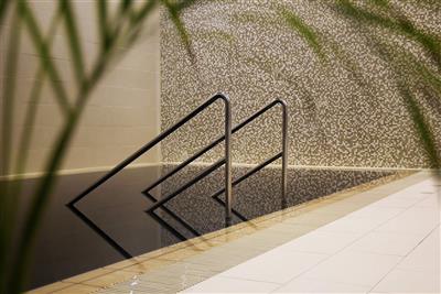 MORAVSKE TOPLICE & VIVAT TERME podzimní relax v bílé a černé vodě - Z termálních pramenů Terme Vivat z hloubky 1250 m vyvěrá unikátní léčivá černá termální voda, která existuje pouze v Moravských Toplicích.