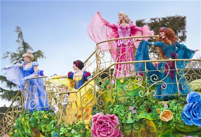 DISNEYLAND a Paříž o velikonocích