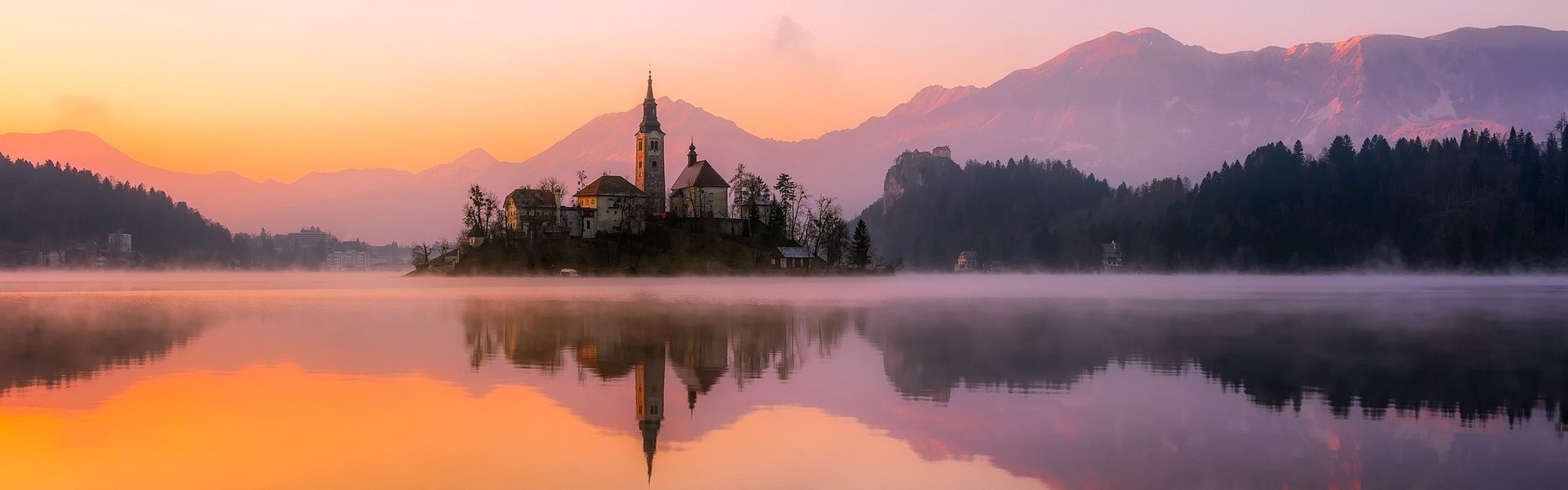 BLED jezerní romance v Julských Alpách