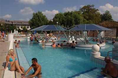 EGER & FLÓRA relax s vínkem