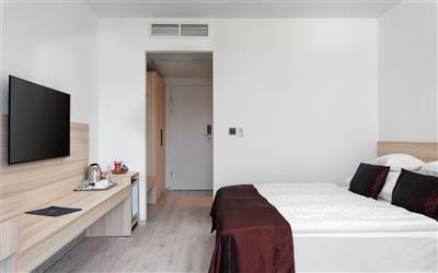 EGER & FLÓRA relax s vínkem