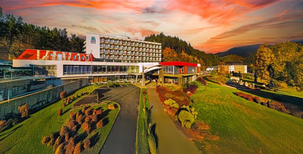 KÚPELE LÚČKY & TERME HOTEL CHOČ relax v srdci Liptova