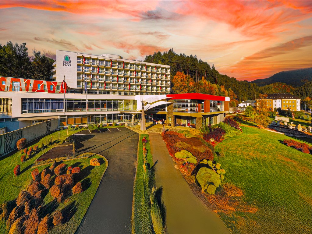 KÚPELE LÚČKY & TERME HOTEL CHOČ relax v srdci Liptova