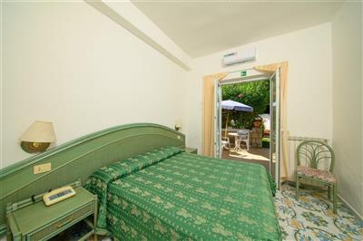 Terme Colella - Terme Colella - pokoj Classic - Forio - ischia - Itálie - Za mořem