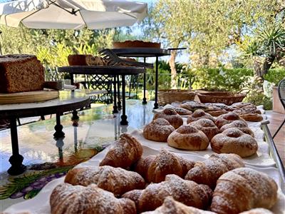 Hotel Ideal - Hotel Ideal- snídaně na terase - Forio- Ischia - Za mořem