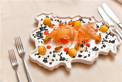 Grand Hotel Terme di Augusto - Předkrm na talíři ve tvaru ostrova Ischia - Terme di Augusto - Itálie - Ischia - Lacco Ameno - pobytové zájezdy