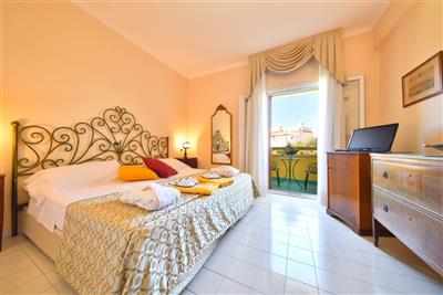 Grand Hotel Terme di Augusto - Dvoulůžkový pokoj - Terme di Augusto - Itálie - Ischia - Lacco Ameno - pobytové zájezdy