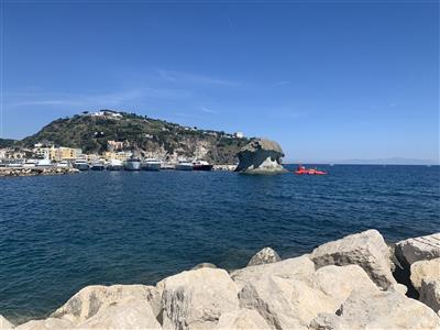 Grand Hotel Terme di Augusto - Il fungo (hřib) vyvřelý útvar v Lacco Ameno - Terme di Augusto - Itálie - Ischia - Lacco Ameno - pobytové zájezdy