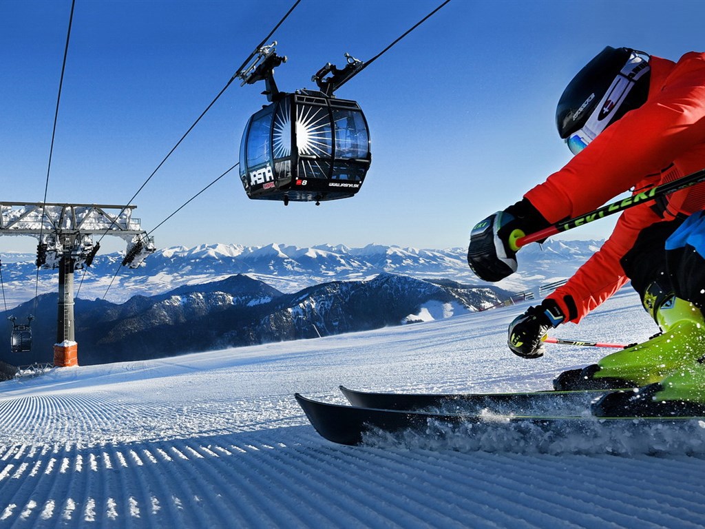 TATRY & BEŠEŇOVÁ nejlepší lyžovačka a termály na Slovensku SE SKIPASEM