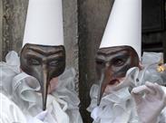 Benátky v karnevalu - karnevalové masky - Itálie - poznávací zájezd