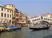 Benátky v karnevalu - Ponte di Rialto - Itálie - poznávací zájezd