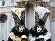 Benátky v karnevalu - karnevalové masky - Itálie - poznávací zájezd