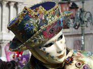 Benátky v karnevalu - karnevalová maska - Itálie - poznávací zájezd