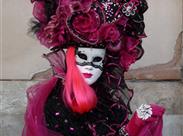 Benátky v karnevalu - karnevalová maska - Itálie - poznávací zájezd