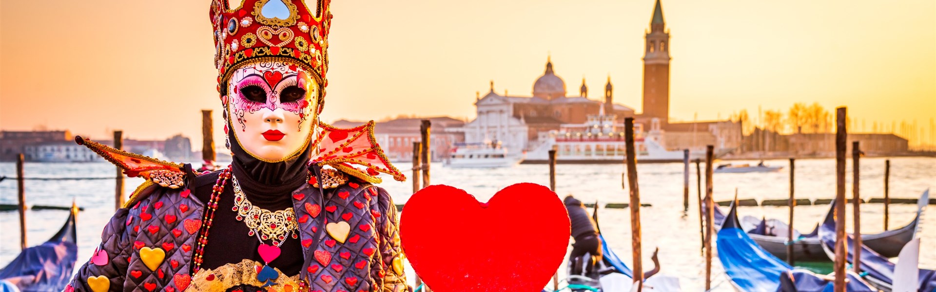 BENÁTKY karnevalové veselí na Valentýna