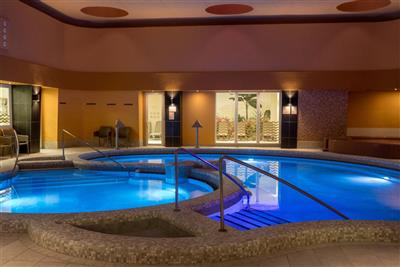 EGER & FLÓRA relax s vínkem