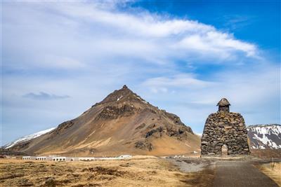 ISLAND putování západem země VIGINGŮ a SÁG - Socha Bardura - Snæfellsnes - Island - Poznávací zájezdy
