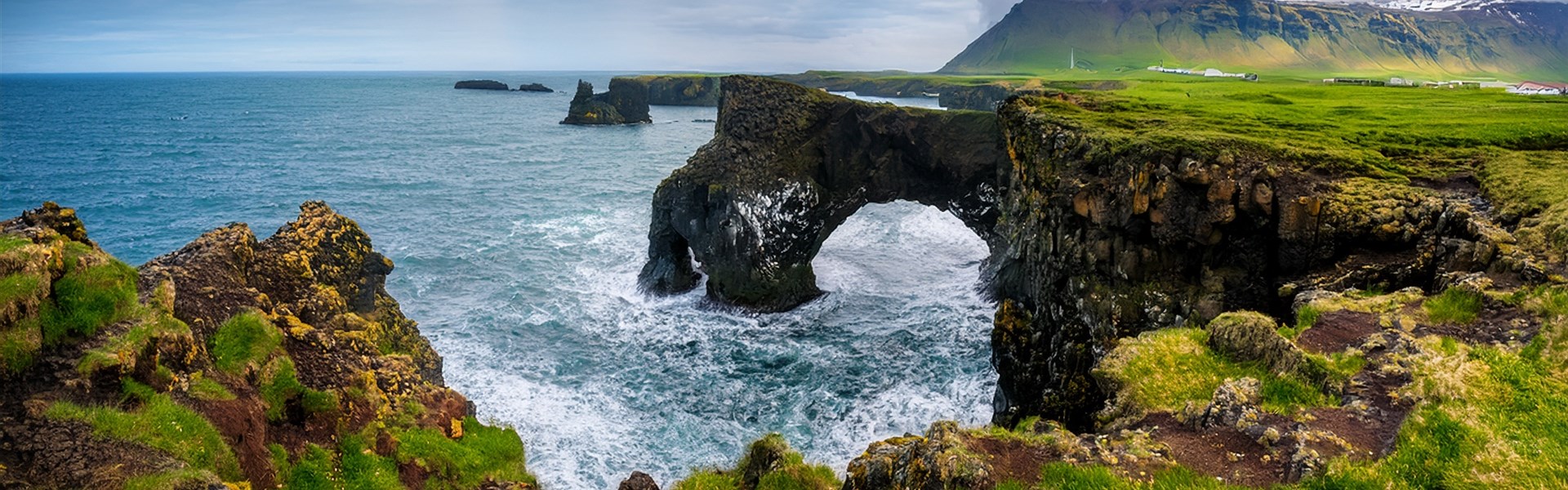 ISLAND putování zemí VIKINGŮ A SÁG