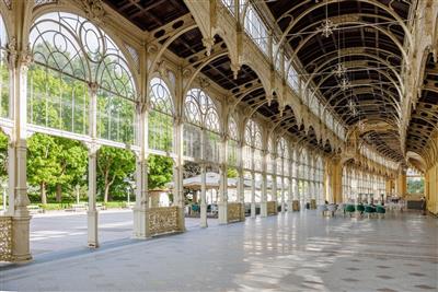 MARIÁNSKÉ LÁZNĚ & CHATEAU MONTY nejkouzelnější  lázně Česka - mariánskolázeňská kolonáda