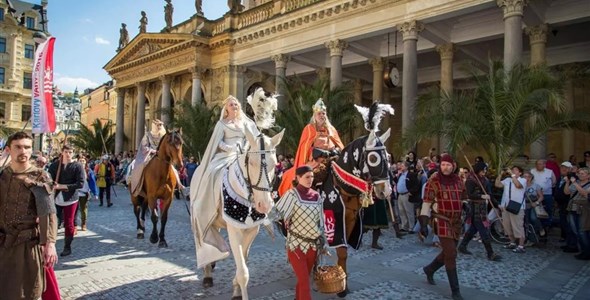 KARLOVY VARY a slavnosti císaře Karla IV.