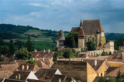 RUMUNSKO a tajuplná Transylvánie - opevněný kostel Biertan