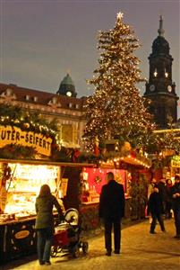 DRÁŽĎANY a Tři oříšky pro Popelku v nákupní neděli - Adventní zájezdy na vánoční trhy (Německo - Drážďany / Dresden) - vánoční idylka na trzích v Drážďanech
