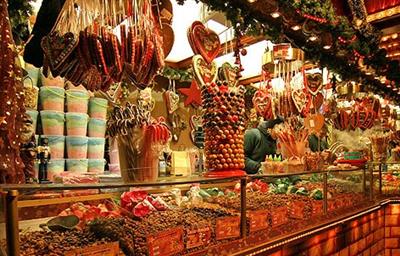 BRATISLAVA a advent na Dunaji